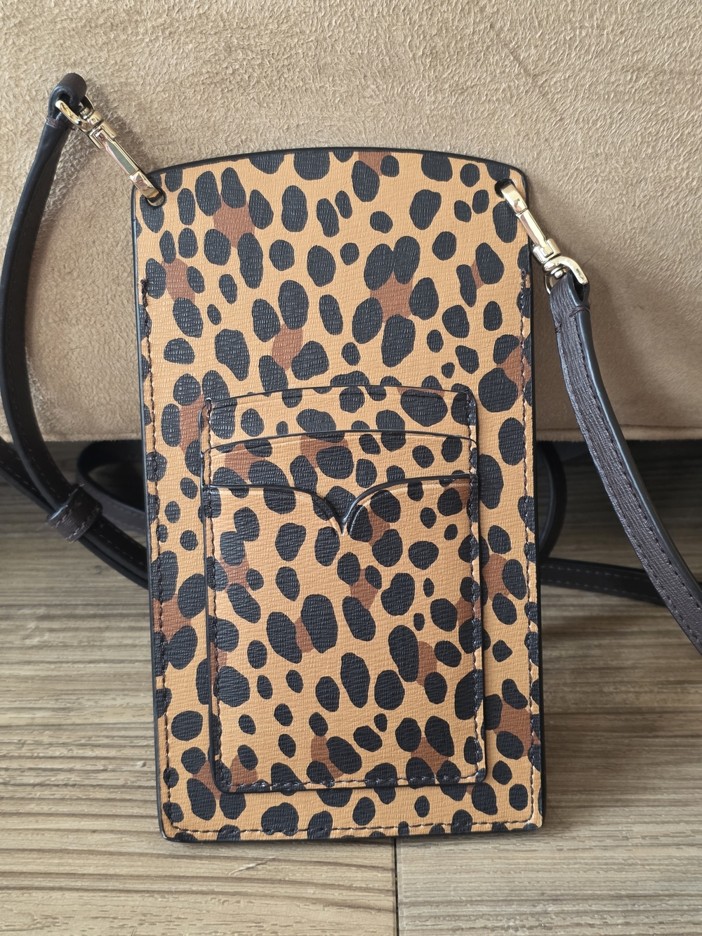 Kate Spade Spencer Leopard Slim Phone Crossbody - Picture 2 of 6